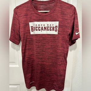 4/$25 Nike Dri-Fit NFL Buccaneers t-shirt in red. Unisex size small.
